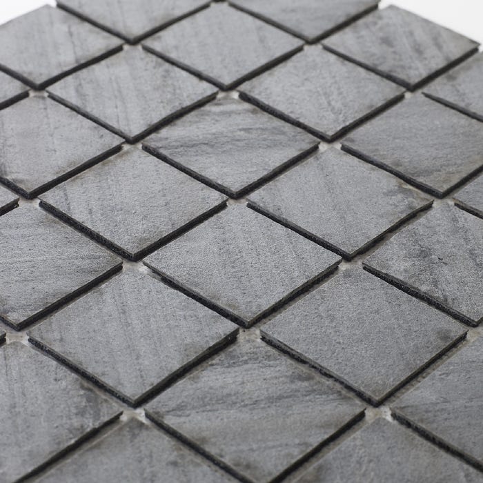 Mosaïque en pierre naturelle 30 x 30 xm - carreau 5 x 5 cm graphite noir