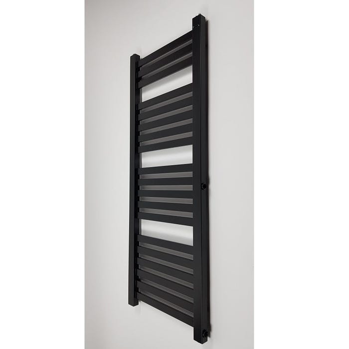 Radiateur sèche-serviettes eau chaude design BERYL 115 x 44 cm noir mat