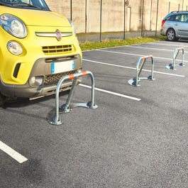 Une barrière de parking spéciale macadam sans fixation béton
