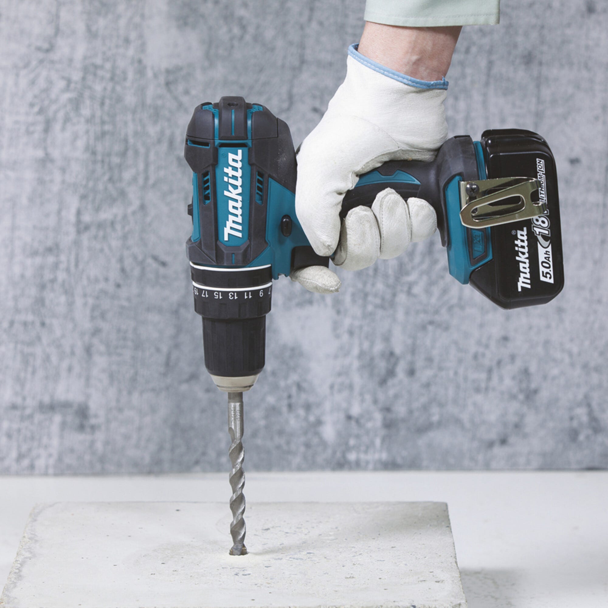 Perceuse visseuse à percussion sans fil 18V 4Ah - MAKITA - DHP482RMJ 9