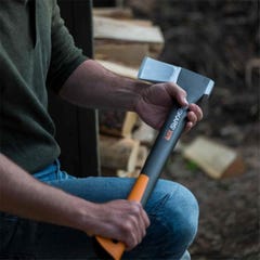 Hâchette universelle FISKARS X17 - M 1,7Kg 1