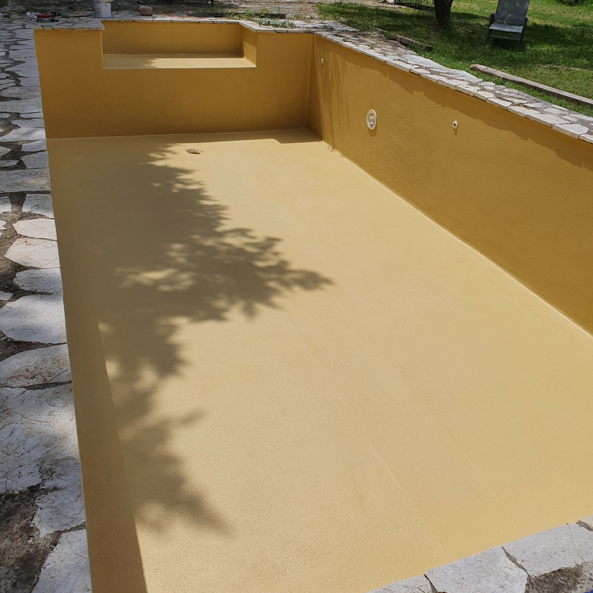 Peinture Piscine Béton - 12 Couleurs - Haute Resistance 7 Ans ...