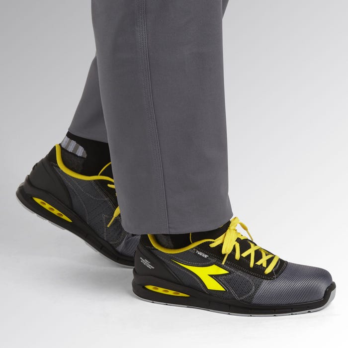Chaussures RUN NET AIRBOX MATRYX Diadora S1P SRC Noir 42 6