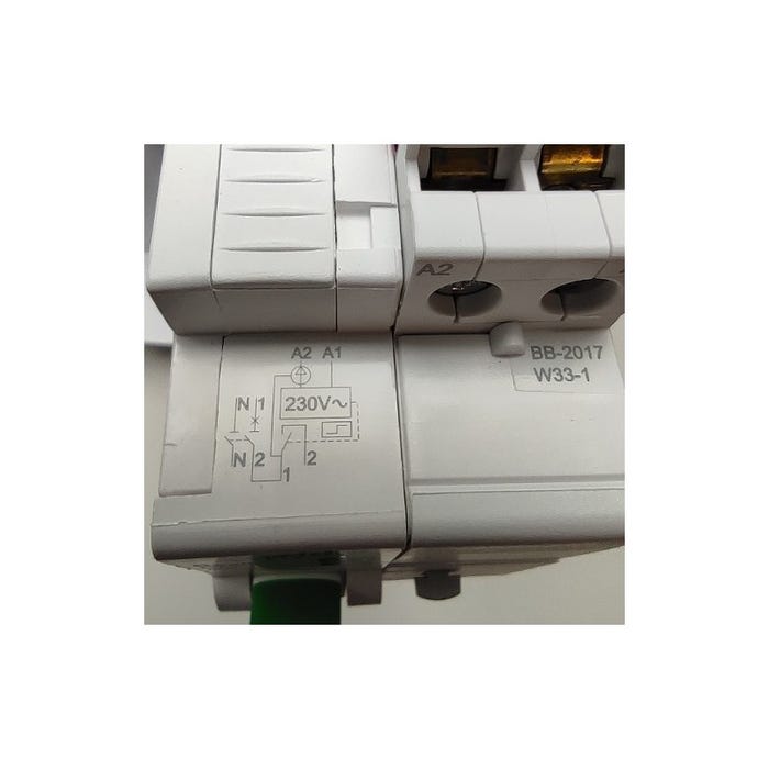 Disjoncteur + télérupteur - Resi9 - Schneider Electric - 1P + N - 10 A - Courbe C 1