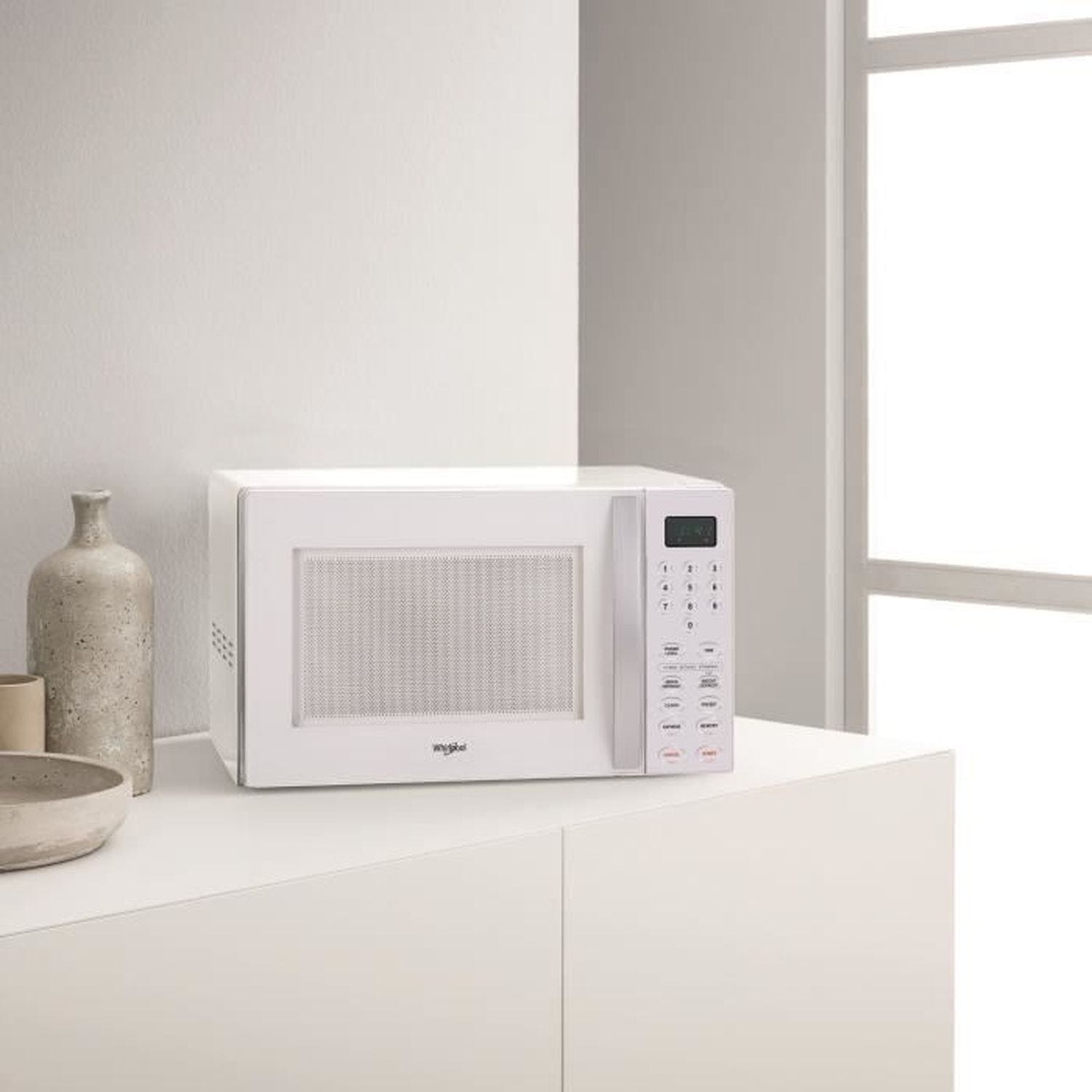 Micro-ondes - 30L - Blanc - WHIRLPOOL 1